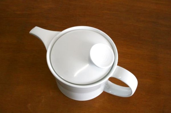 画像2: 【白山陶器】ミストホワイト　ポットS (2)