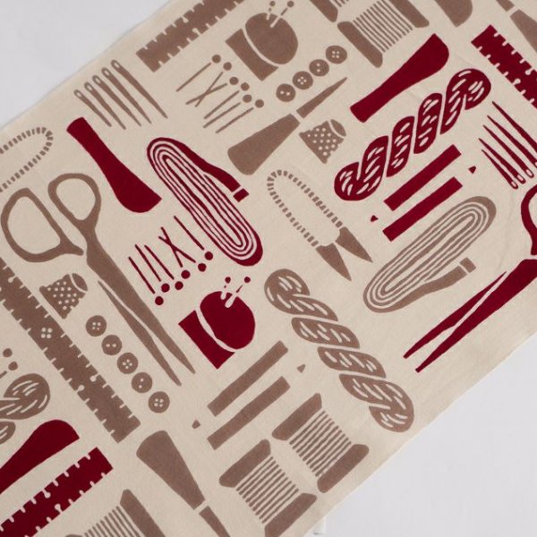 画像2: 裁縫道具ならべ (2)