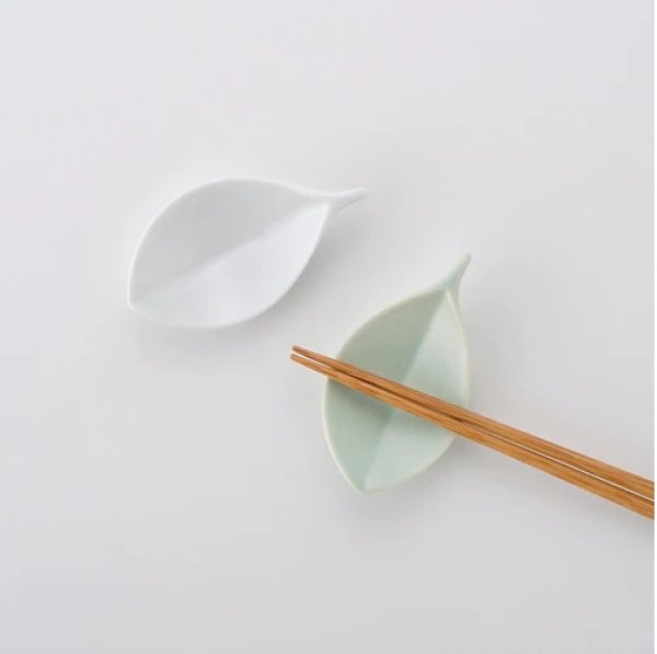 画像2: 【白山陶器】はしおき　木の葉　 (2)