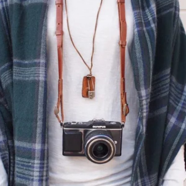 画像2: オールレザーカメラストラップ (2)