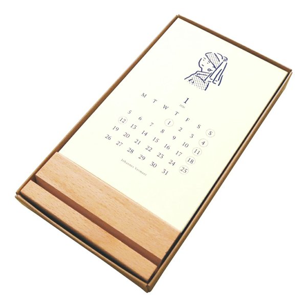 画像2: 【2026】 卓上カレンダー　Masterpiece　（木製スタンドタイプ） (2)