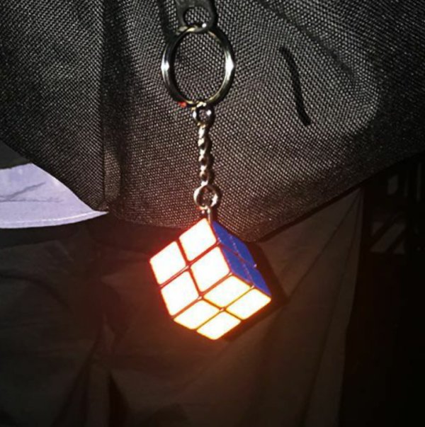 画像3: マジックキューブ キーホルダー (リフレクター) (3)
